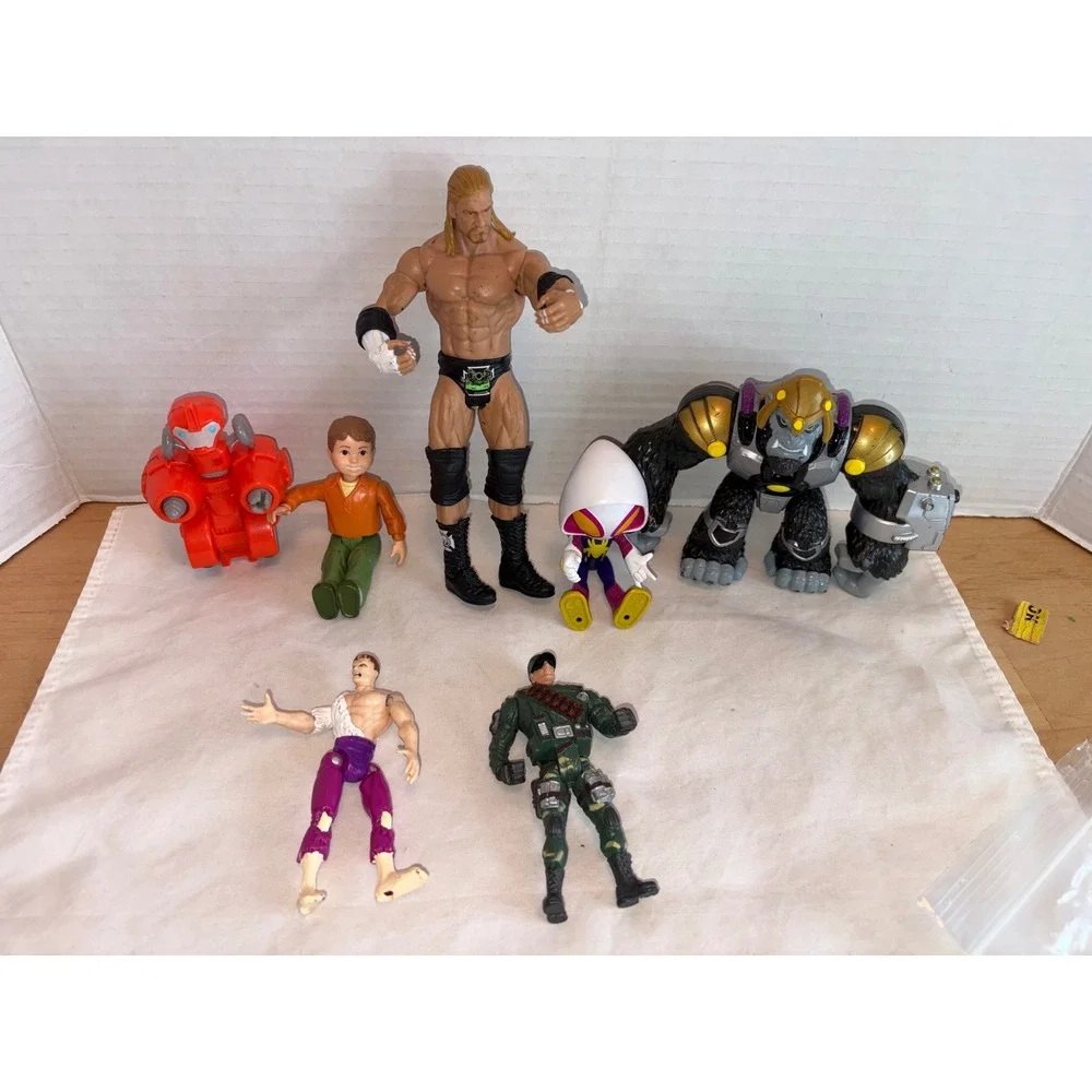 Mixed Action Figure Lot - WWE Triple H, Imaginext Gorilla Grodd and More